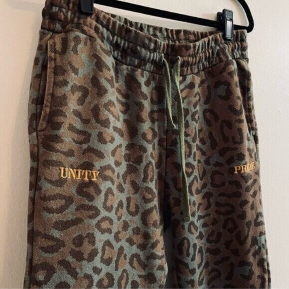 HSTRY x C2A Leopard Unity & Pride Sweatpants Mens Size Medium Joggers Athleisure - Picture 9 of 15